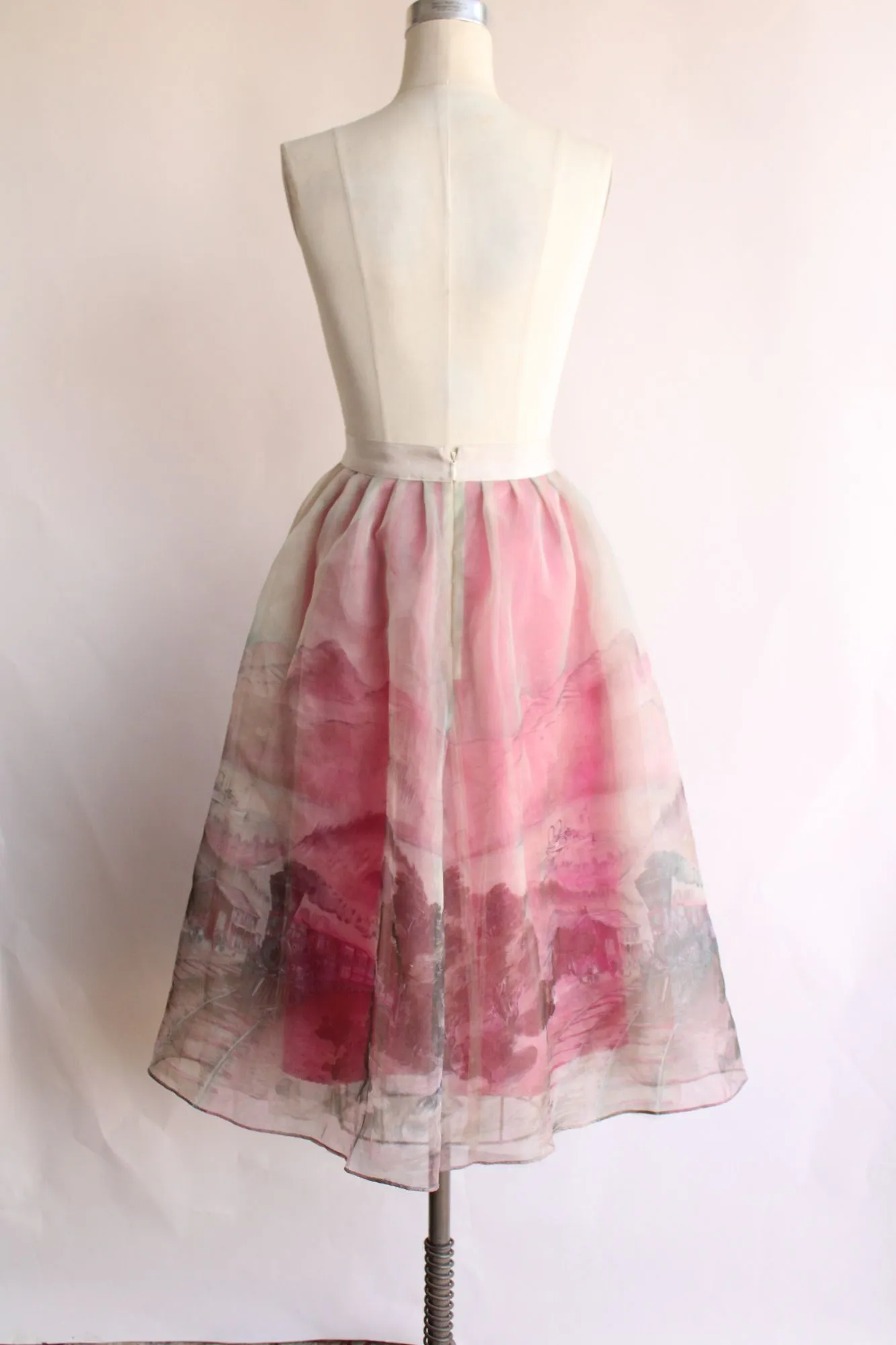 Moulinette Soeurs Skirt, Size 8, Pink and Gray Chiffon, Train Novelty Print