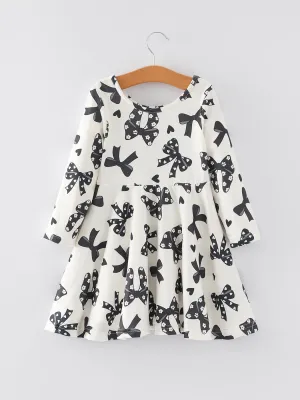 Spring and Summer Girls' Black Bow Print Dress