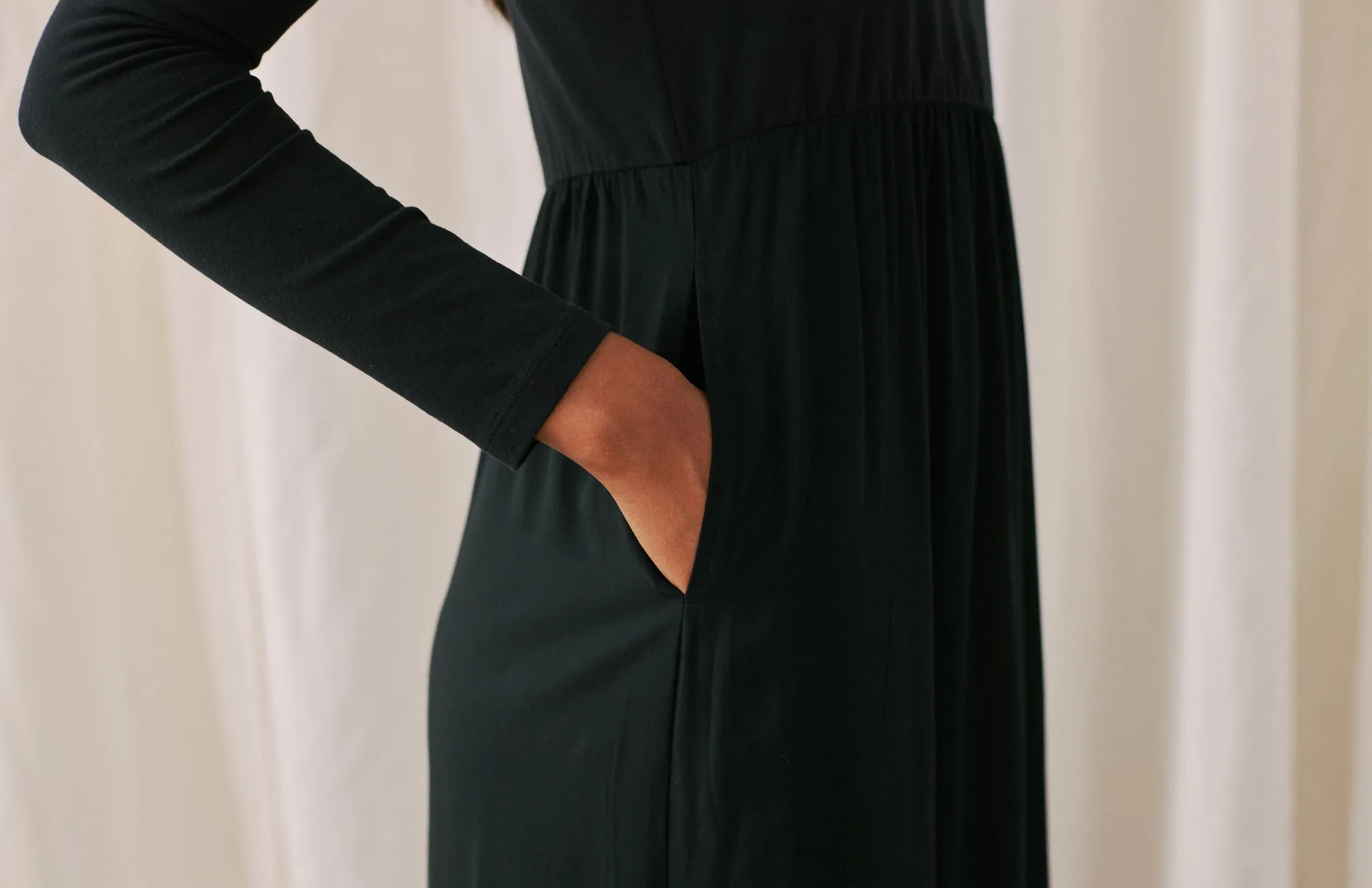 Tanjung A-Line Dress Black