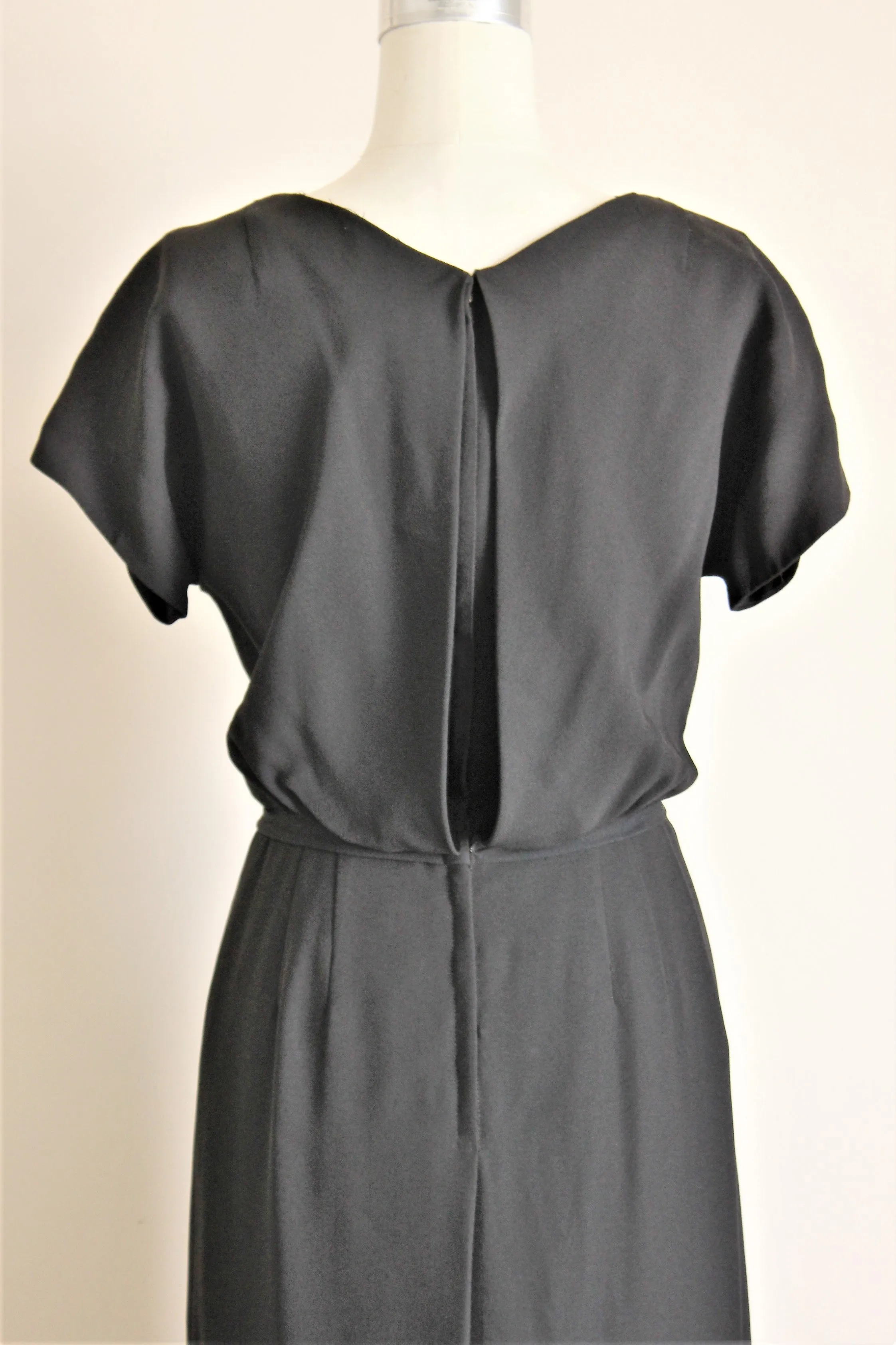 Vintage 1950s Leslie Fay Black Dress With Bows